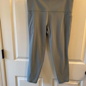 Athleta Salutation Stash Pocket II Tight Large
